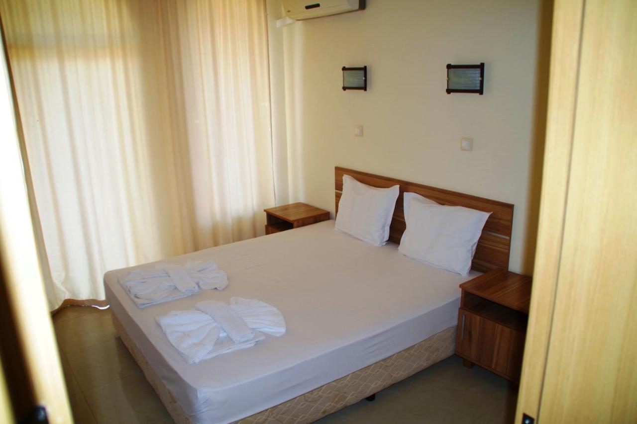 Azura Garden Apartments Chernomorets Esterno foto