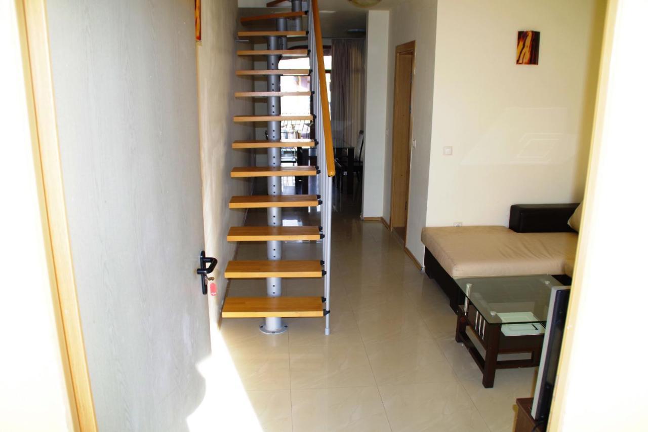Azura Garden Apartments Chernomorets Esterno foto